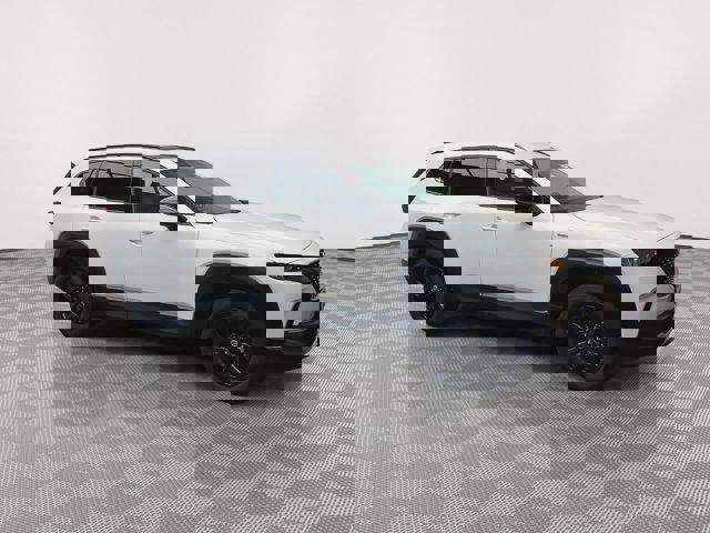 Vehicle image 4 of 41