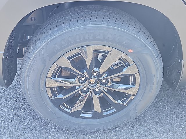 Vehicle image 3 of 20