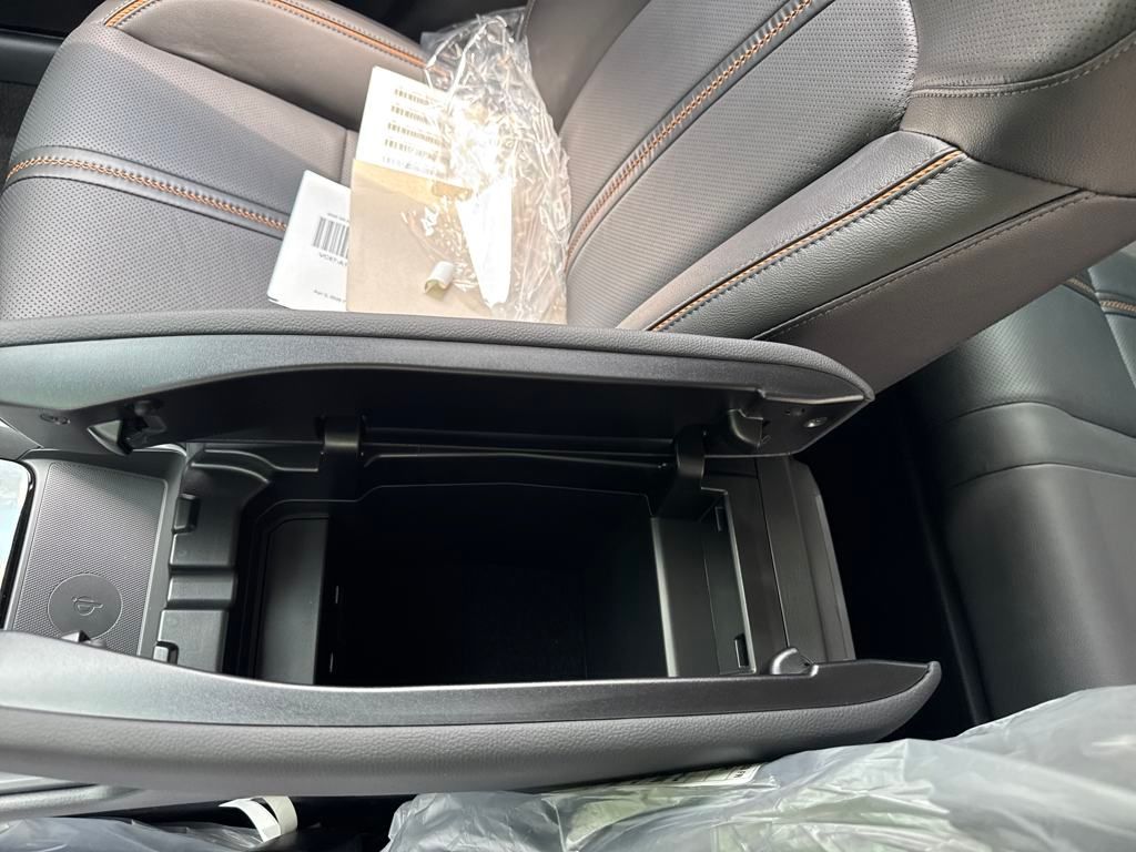 Vehicle image 26 of 39