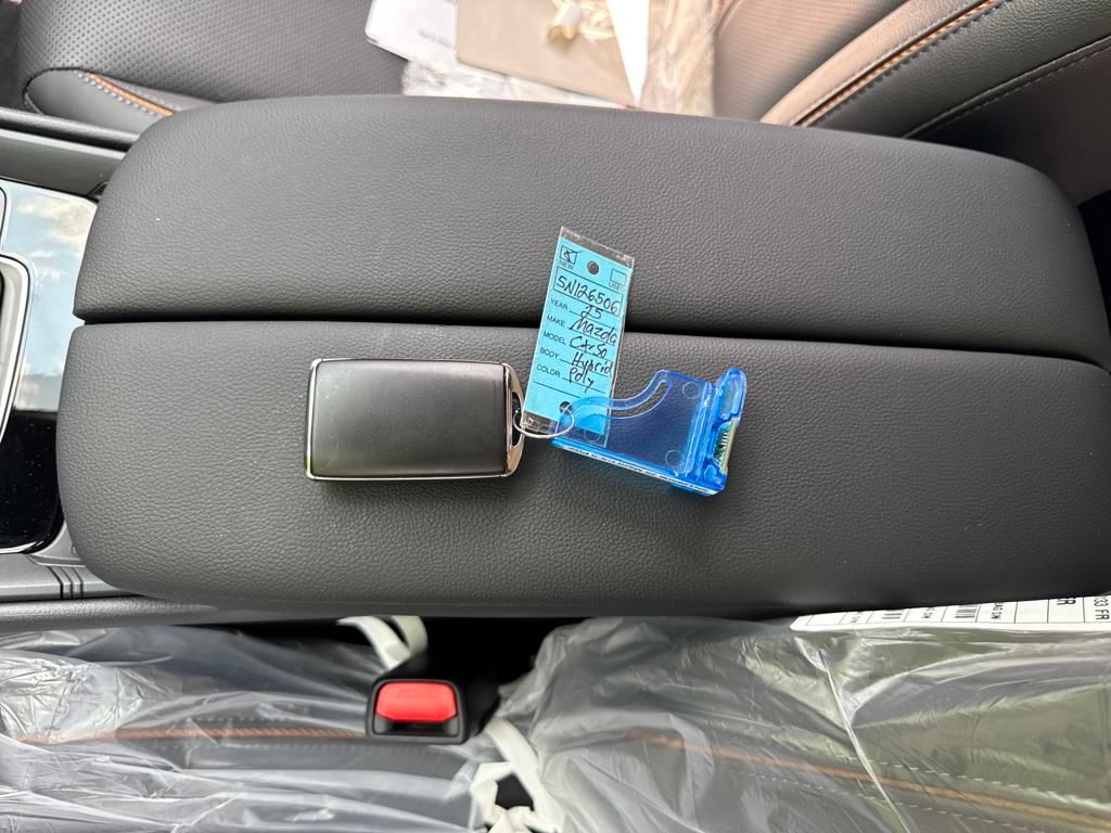 Vehicle image 29 of 39