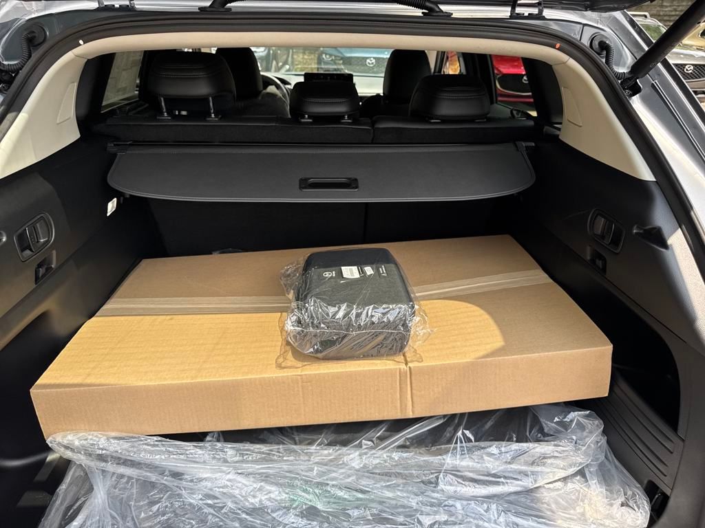 Vehicle image 37 of 39