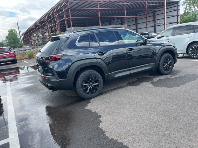 Vehicle image 14 of 40