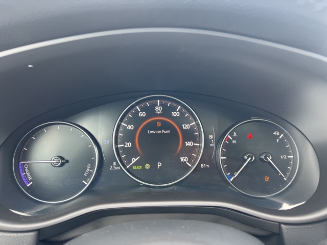 Vehicle image 36 of 40