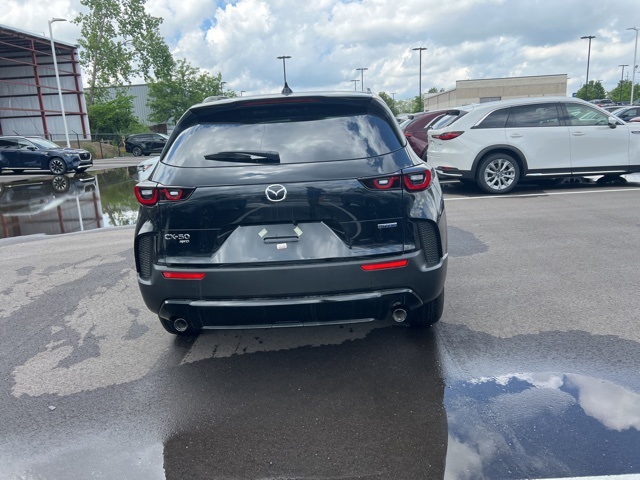 Vehicle image 15 of 40