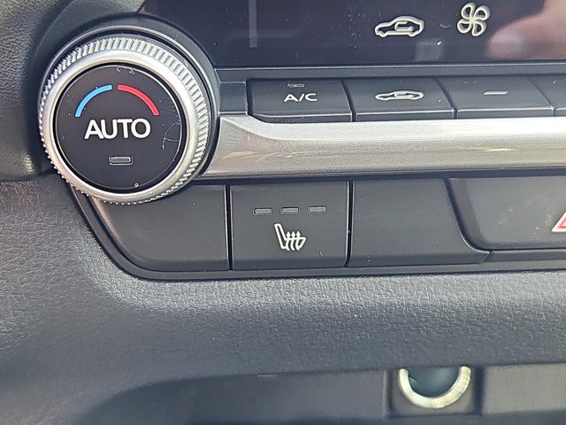 Vehicle image 12 of 20
