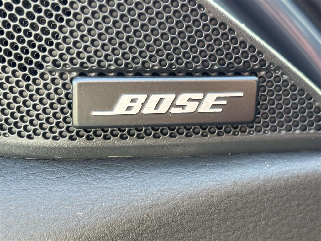 Vehicle image 15 of 35