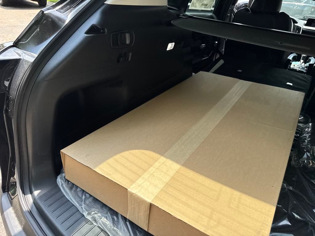 Vehicle image 36 of 38