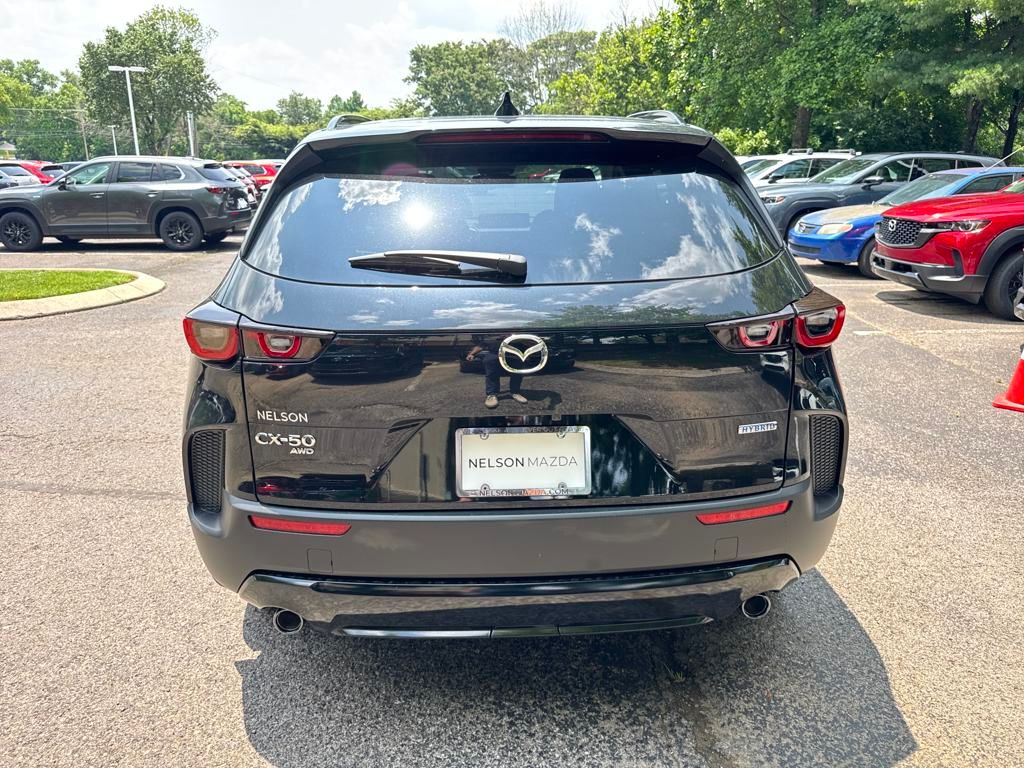 Vehicle image 8 of 38