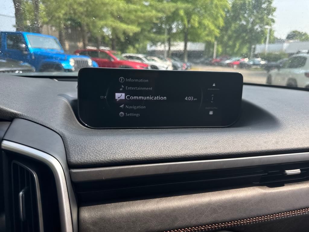 Vehicle image 18 of 39