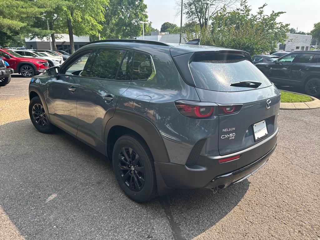 Vehicle image 7 of 39