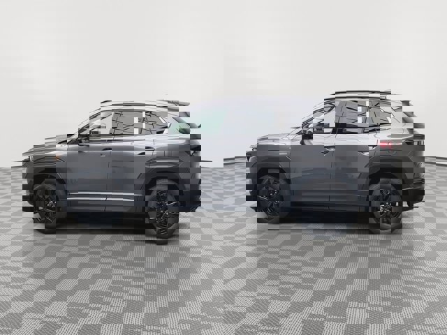 Vehicle image 9 of 40