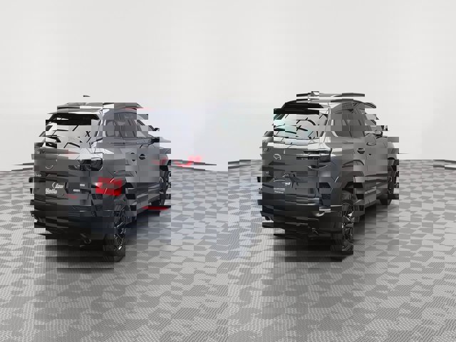 Vehicle image 6 of 40