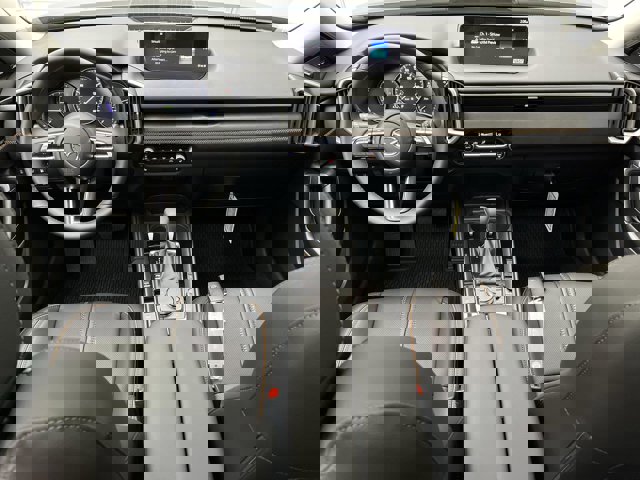 Vehicle image 11 of 40