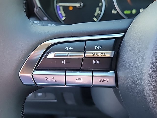 Vehicle image 16 of 20