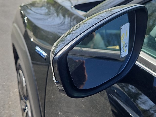 Vehicle image 5 of 20