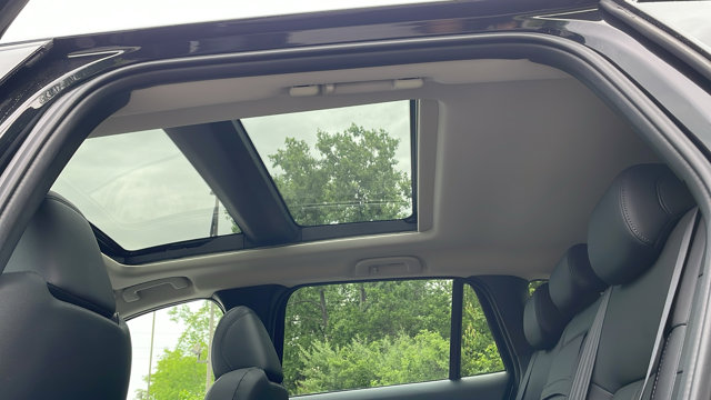 Vehicle image 36 of 41