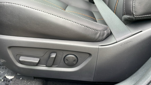 Vehicle image 29 of 41