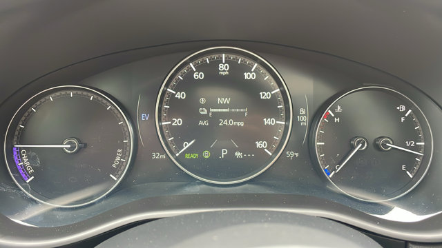 Vehicle image 25 of 41