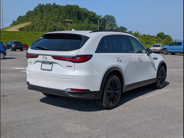 Vehicle image 5 of 21