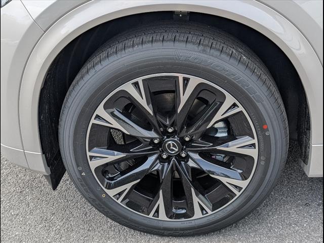 Vehicle image 15 of 15