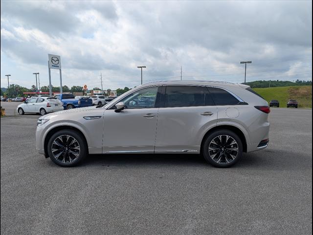 Vehicle image 5 of 15