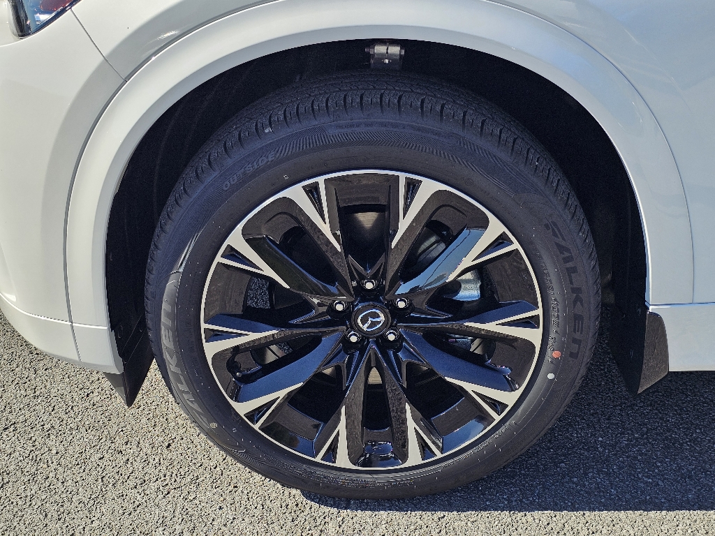 Vehicle image 14 of 14