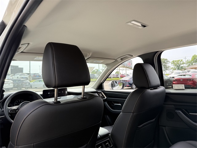 2025 Mazda CX-90 Select Package Image 18 of 21