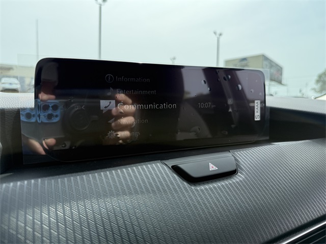 2025 Mazda CX-90 Select Package Image 12 of 21