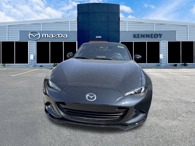 Vehicle image 8 of 8