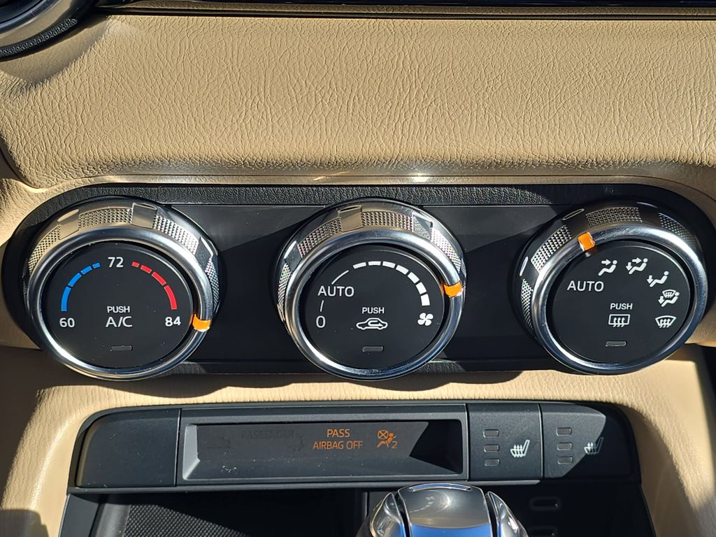 2025 Mazda MX-5 Miata Grand Touring Image 24 of 32