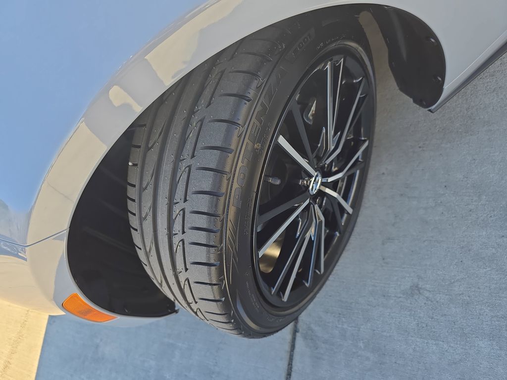 2025 Mazda MX-5 Miata Grand Touring Image 11 of 32