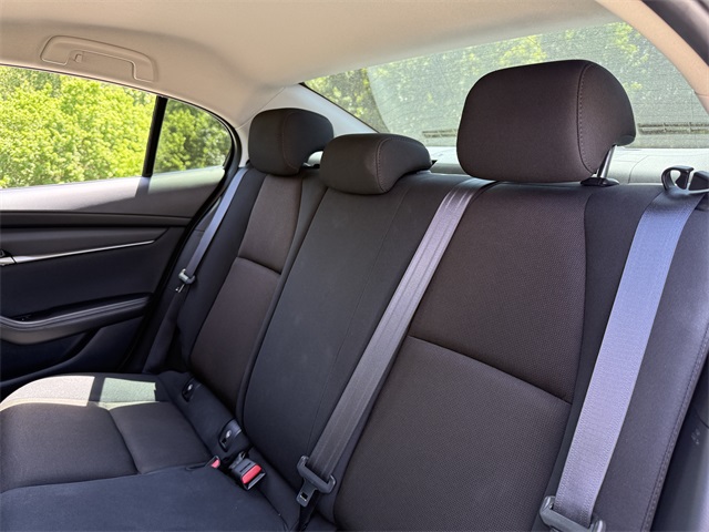 2025 Mazda Mazda3 2.5 S Image 19 of 21