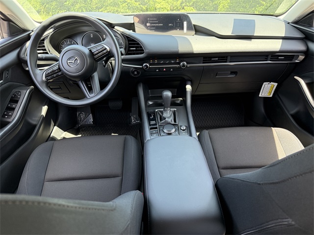 2025 Mazda Mazda3 2.5 S Image 16 of 21