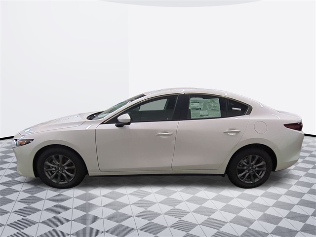Vehicle image 6 of 10