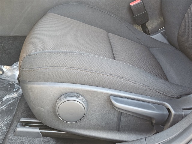 2025 Mazda Mazda3 2.5 S Image 16 of 21