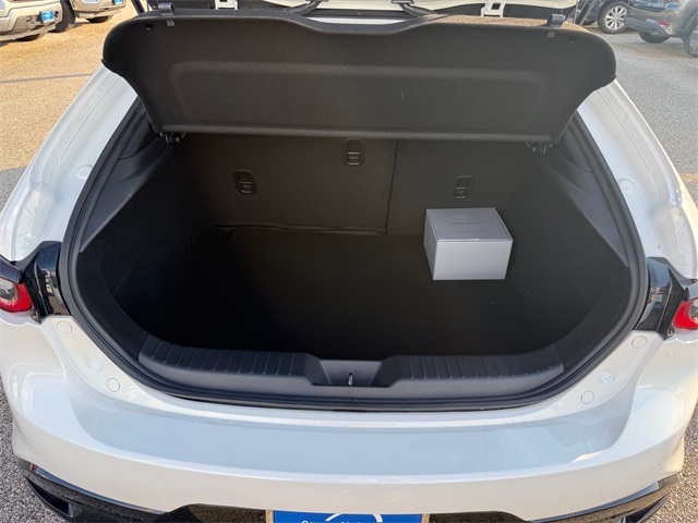 2025 Mazda Mazda3 2.5 S Image 7 of 21