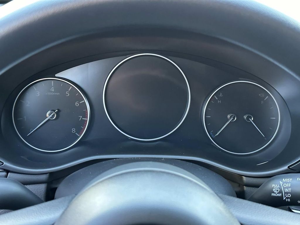 2025 Mazda Mazda3 2.5 S Image 17 of 34