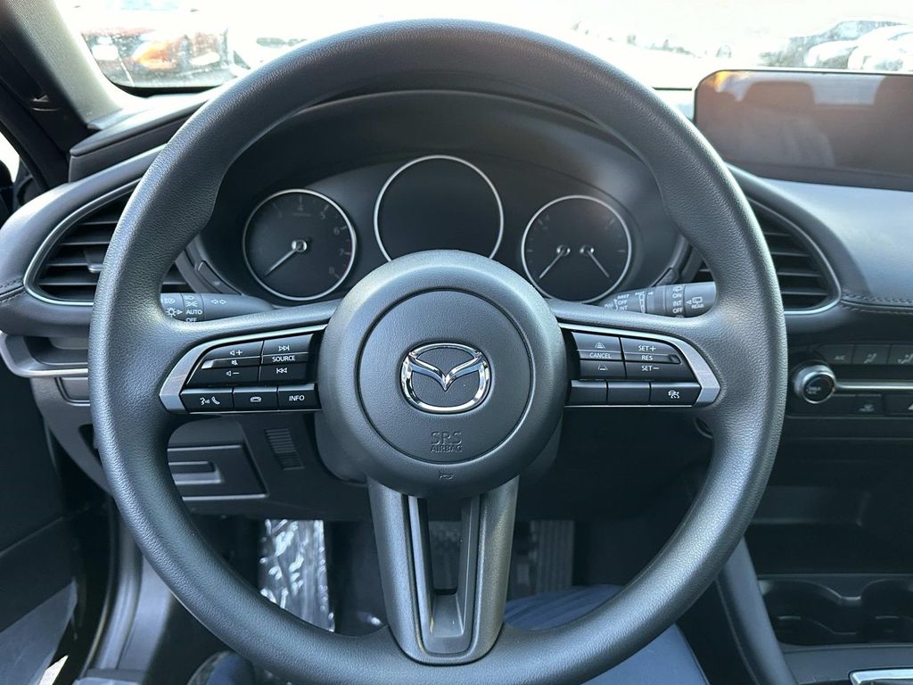 2025 Mazda Mazda3 2.5 S Image 16 of 34