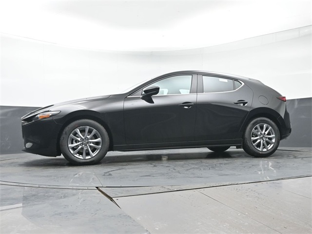 Vehicle image 24 of 41