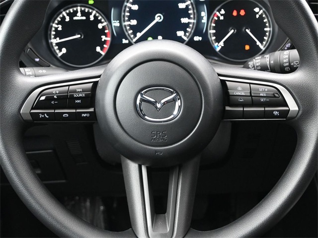 Vehicle image 27 of 41
