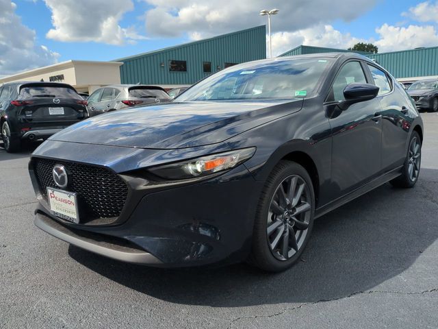 2025 Mazda Mazda3 Hatchback 2.5 S Preferred Image 1 of 28