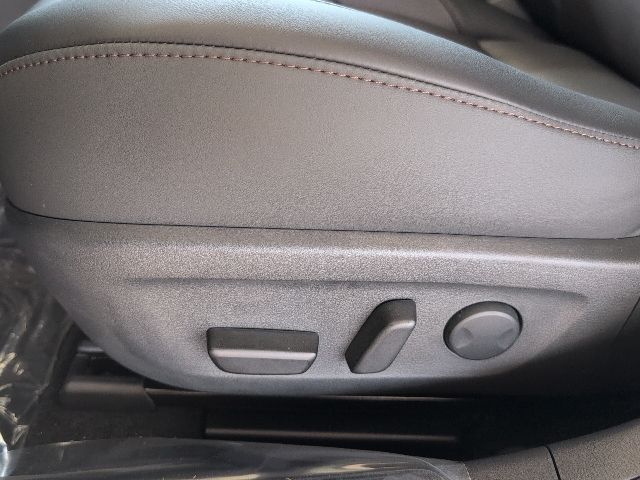 2025 Mazda Mazda3 2.5 Turbo Premium Plus Image 31 of 36