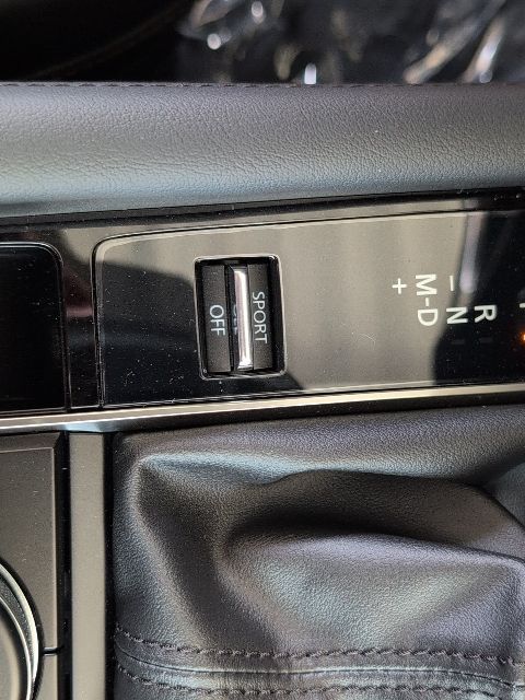 2025 Mazda Mazda3 2.5 Turbo Premium Plus Image 26 of 36