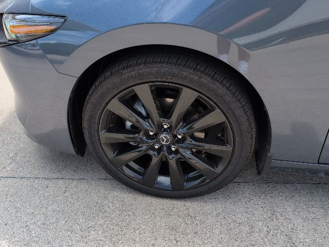 2025 Mazda Mazda3 2.5 Turbo Premium Plus Image 9 of 36