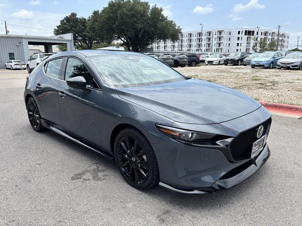 Vehicle image 3 of 37
