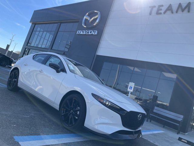 2025 Mazda Mazda3 2.5 Turbo Premium Plus Image 3 of 13
