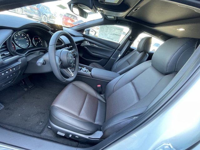 2025 Mazda Mazda3 2.5 Turbo Premium Plus Image 12 of 13