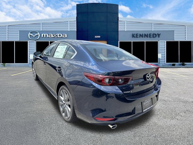 Vehicle image 7 of 9
