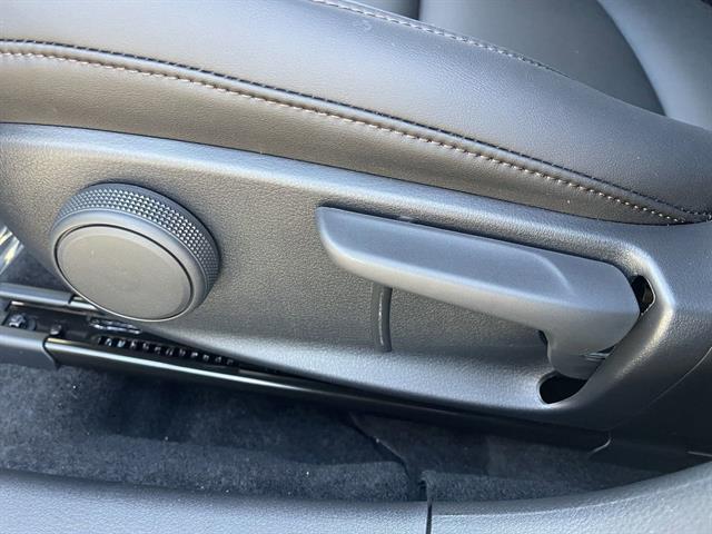2025 Mazda Mazda3 Sedan 2.5 S Select Sport Image 36 of 38