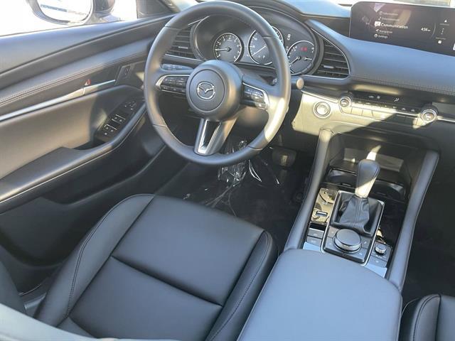2025 Mazda Mazda3 Sedan 2.5 S Select Sport Image 14 of 38